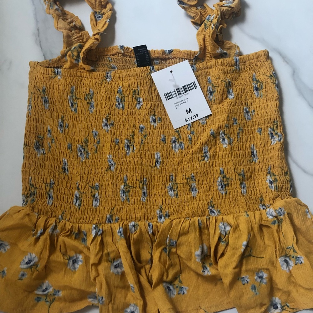 Forever 21 smocked tank (M)